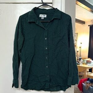 Women’s Checkered Green/Black Button Down